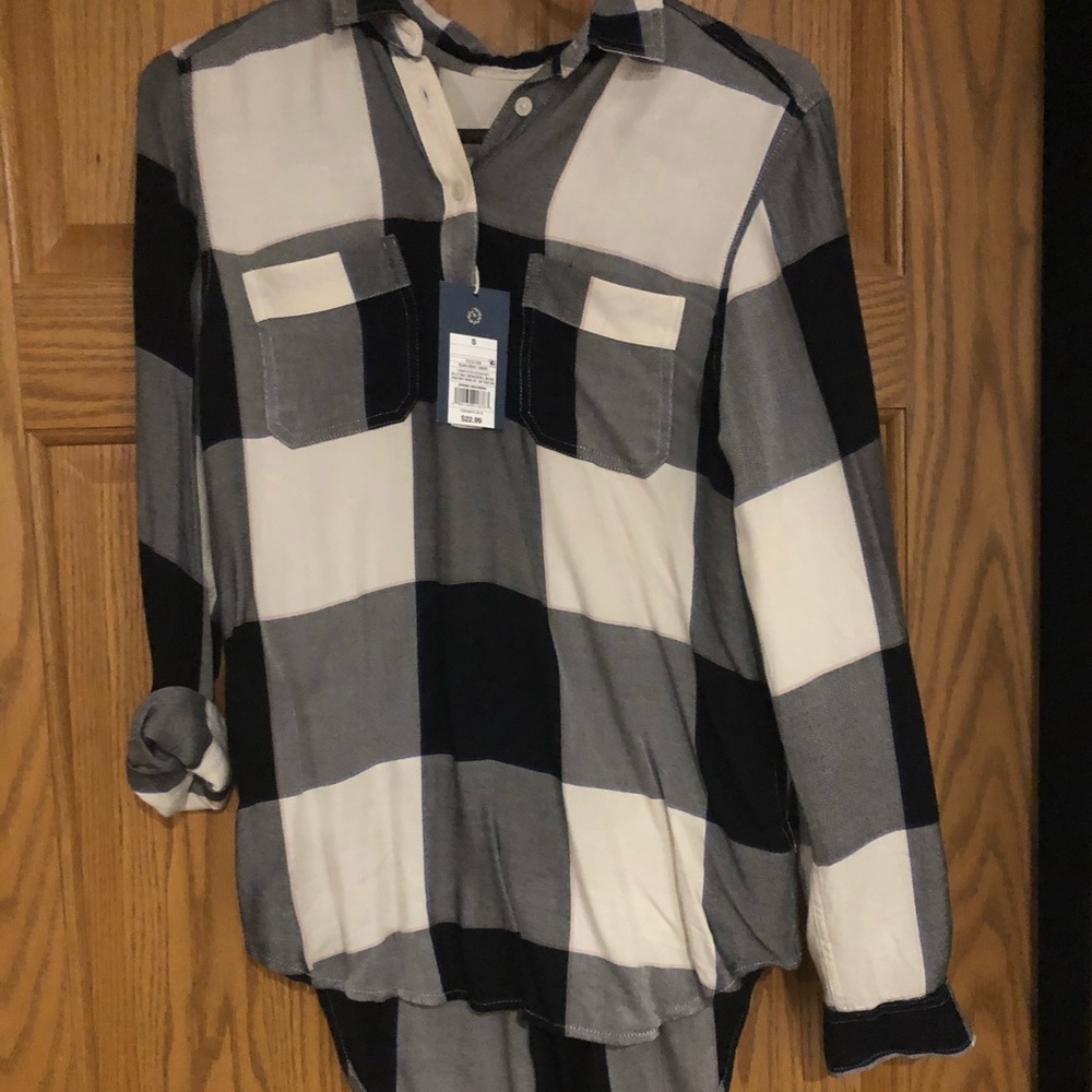 New flannel longer in the back